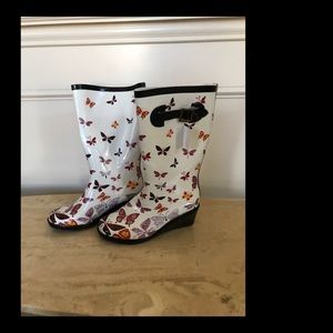 BRAND NEW! Henry Ferrera Butterfly Rain Boots
